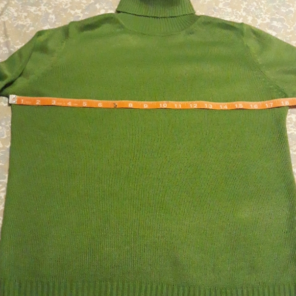 Active Basic Turtle Neck Sweater - Picture 2 of 3